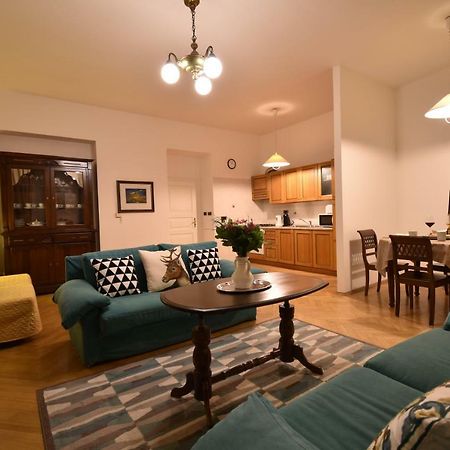 Cozy Flat By The Astronomical Clock Apartment Prague Exterior photo